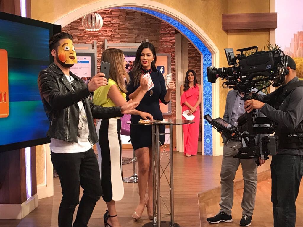 La 'selfie' para las redes sociales no podía faltar, esa carita tenía que salir en la foto.