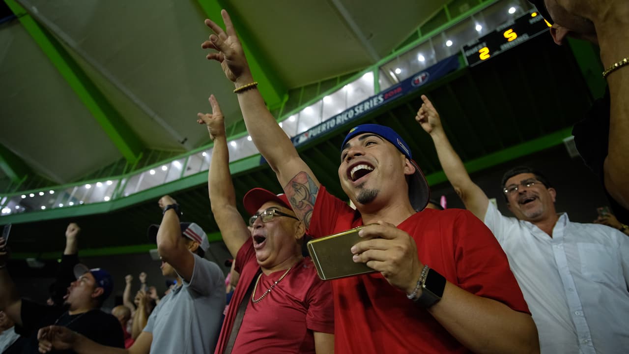 Se suspende autorización para aficionados en eventos deportivos por alza de contagios de covid-19