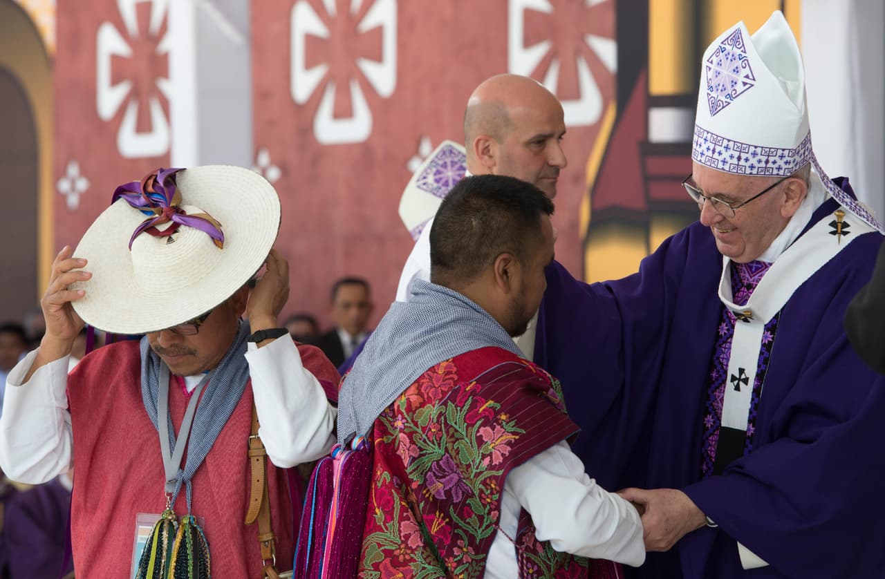 Ofició la santa misa y algunos diáconos indígenas hicieron lecturas bíblicas en lenguas originarias.