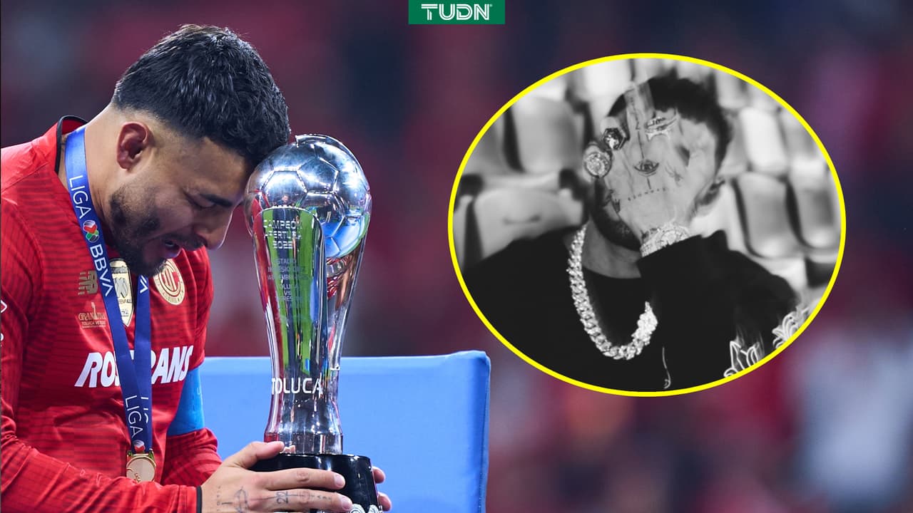 Alexis Vega recibe lujosos anillos de campeón con Toluca y Selección Mexicana 