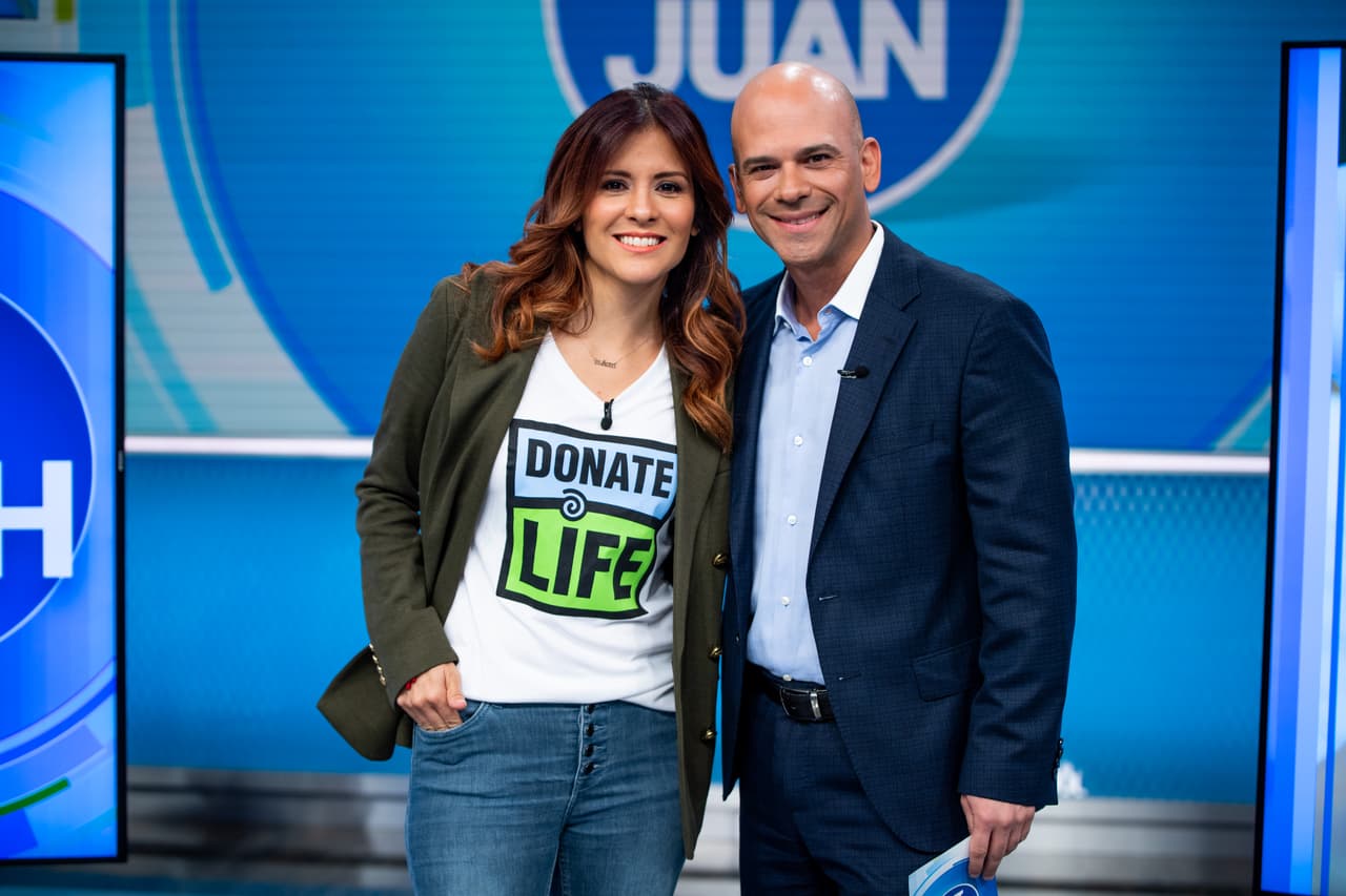 Nuestra compañera de Deportes Adriana Monsalve fue la invitada especial de Dr. Juan y nos conmovió con la historia de la donación de un riñón que le hizo a su hermano.