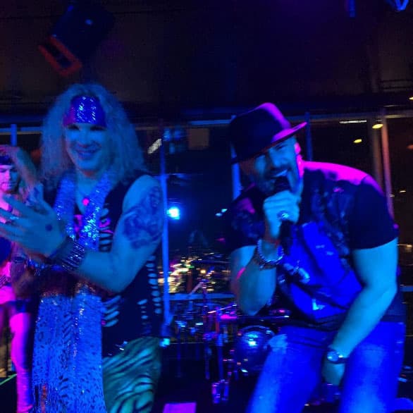 ¡Hasta Joe subió a cantar con ellos!