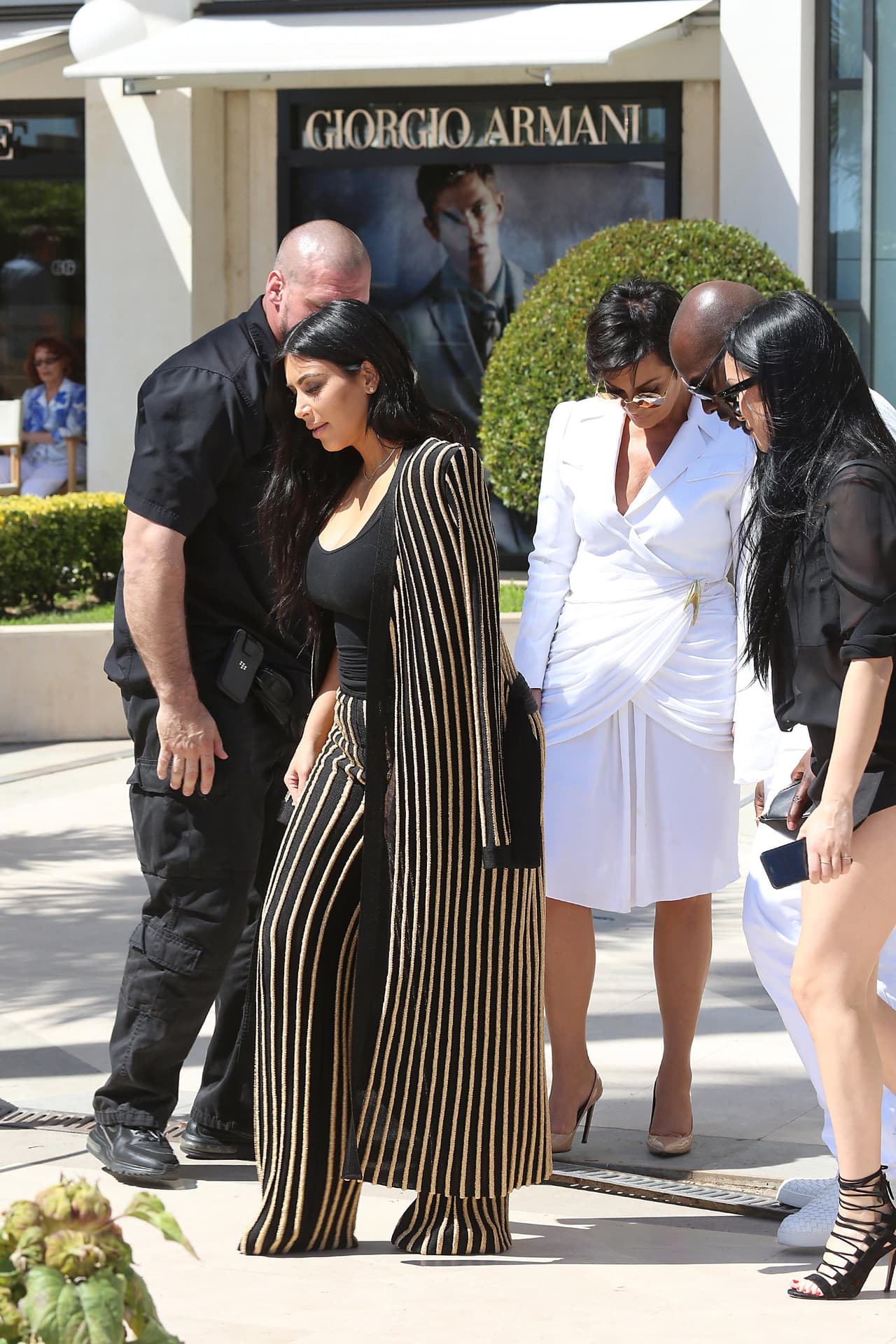 Pero Kim ni se inmutó con la escena.