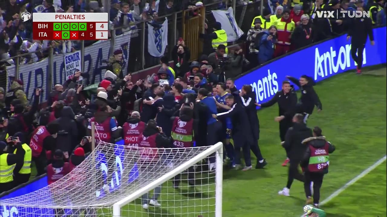 ¡Grítenlo Bosnia y Herzegovina y está en el Mundial! El estadio explota en festejos