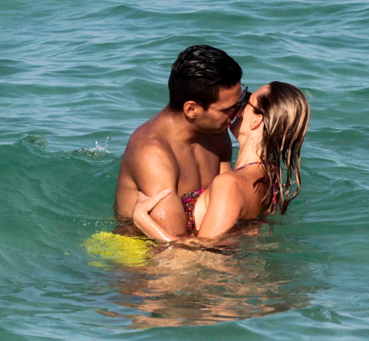 Unos besitos muy candentes.