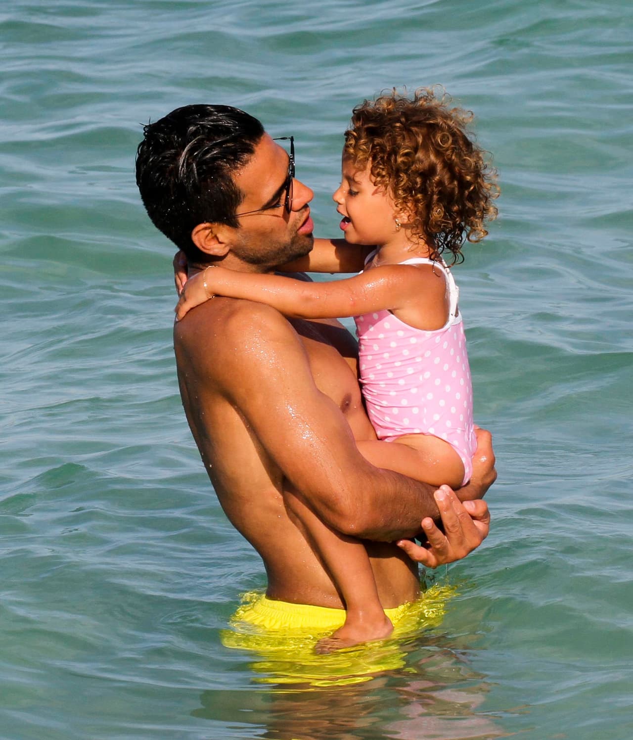 Se nota que Radamel es un papi muy dulce.