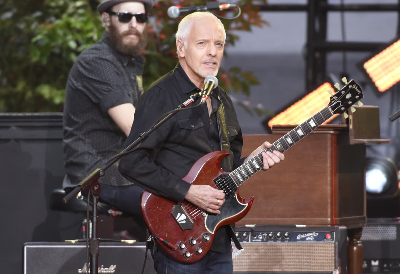 NASHVILLE, TN - JUNE 07: Peter Frampton performs with Brothers Osborne during the 2017 CMT Music awards at the Music City Center on June 7, 2017 in Nashville, Tennessee.