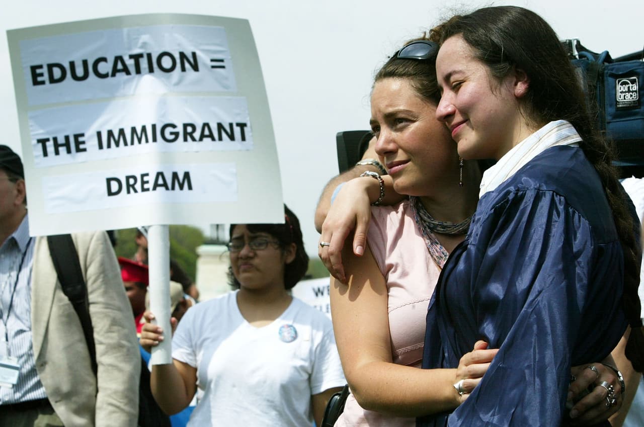Fracasa intento por revivir la ley que beneficiaba a estudiantes indocumentados en Texas