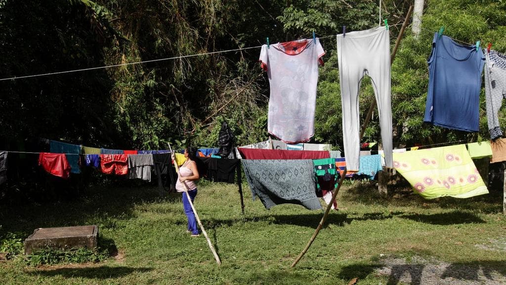 Gladis y Yusnel son parte de los cientos de cubanos que pasan por la selva de Darién en Panamá, con el sueño de terminar el camino que los lleve a obtener residencia legal en Estados Unidos.