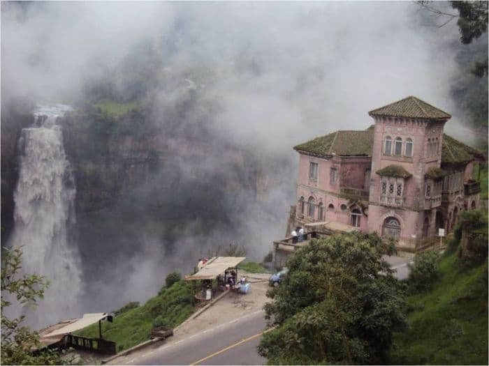 Dos décadas después, en 2011, el hotel fue reabierto como la Casa Museo Salto de Tequendama Biodiversidad y Cultura, cuyo objetivo es hablar de la contaminación del río y crear conciencia sobre la ecología y cómo no seguir destruyendo nuestros ecosistemas.