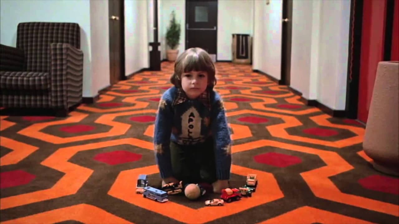 Seguramente has escuchado de 'The Shining', película dirigida por Stanley Kubrick en 1980 basada en el best-seller de Stephen King publicado tres años atrás, en 1977. Es un clásico del género sobre una familia que cuida durante el invierno un hotel un poquito... embrujado.