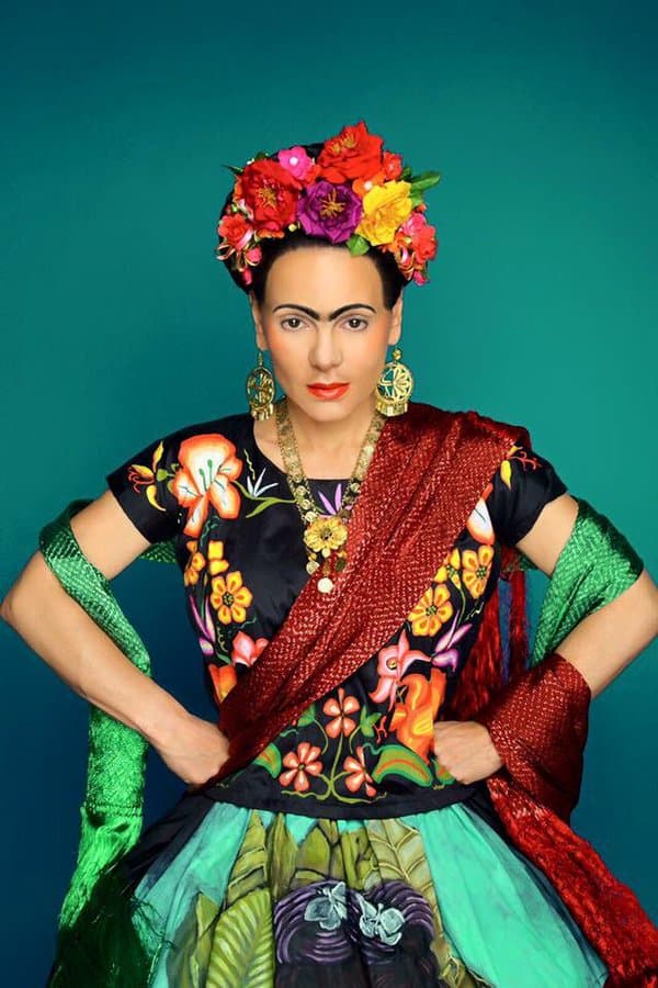 ¡Maribel Guardia también se caracterizó como la pintora! Sólo que en su caso fue para un proyecto en beneficio de la Fundación Michou y Mau.