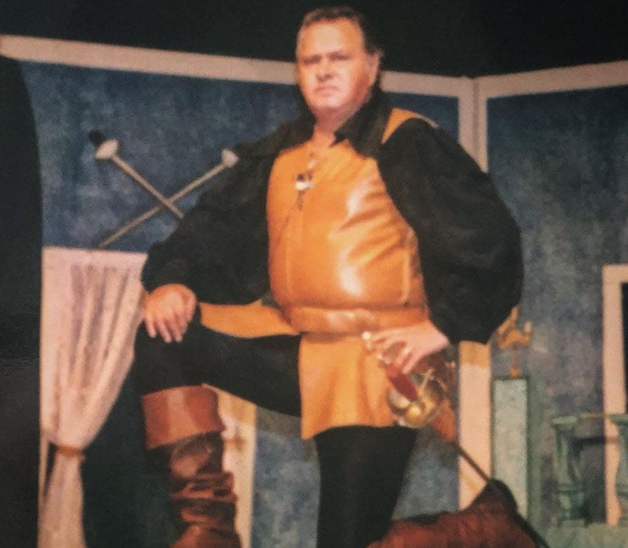 A la semana siguiente, Paco Stanley cayó muerto tras ser asesinado a la salida de un restaurante ubicado sobre el Anillo Periférico en la Ciudad de México. 
<br>