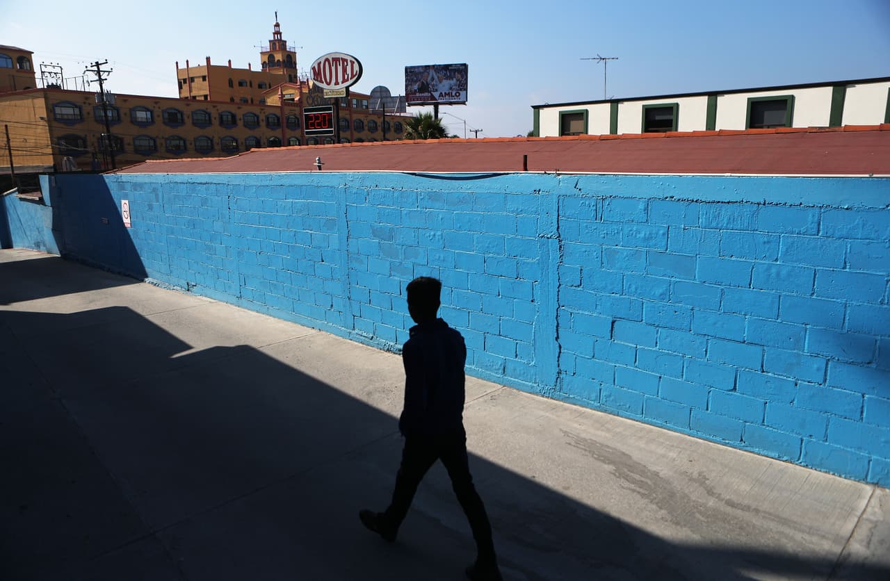 Las deportaciones de mexicanos alcanzan su punto máximo en la era Trump, pero siguen lejos de las cifras récord de Obama