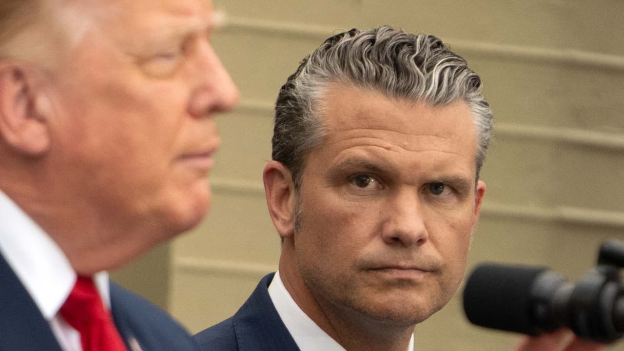 Presidente de la Cámara de Representantes adelanta receso y evita votación para destitución de Pete Hegseth