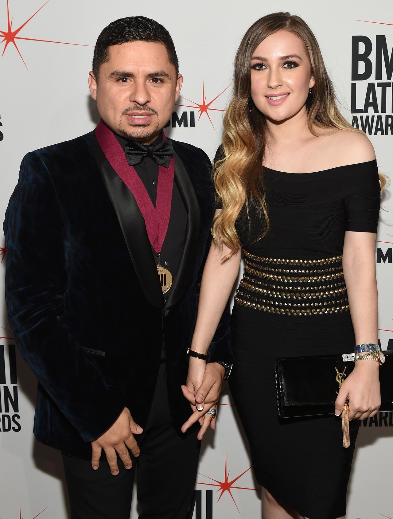 El carácter explosivo del cantante ha quedado registrado en los capítulos de su reallity 'Larrymanía', en donde su esposa Kenia ha tenido que enfrentar a Larry y su mal genio.