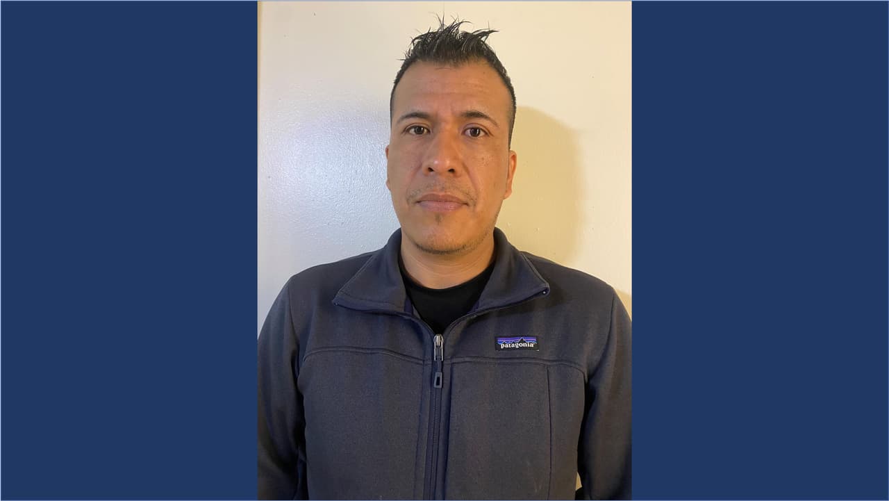 Buscan a un hombre acusado de violación y acoso sexual de menores en Sandy Springs