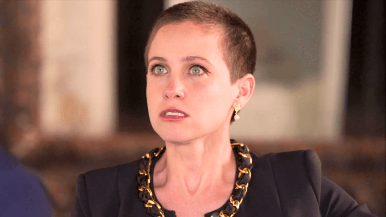 Resumen de Los Hilos del Pasado capítulo 57