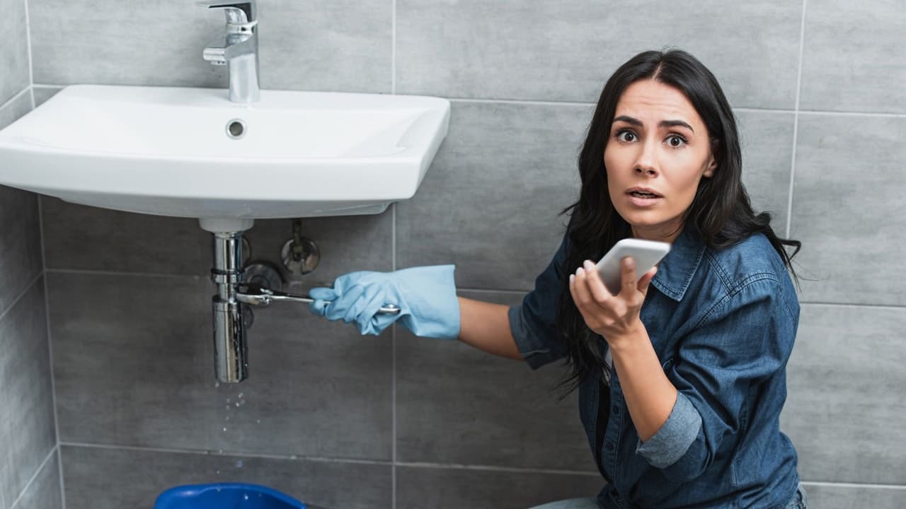 ¿Tienes grifos que gotean? Este taller gratis de reparación de fugas te puede interesar