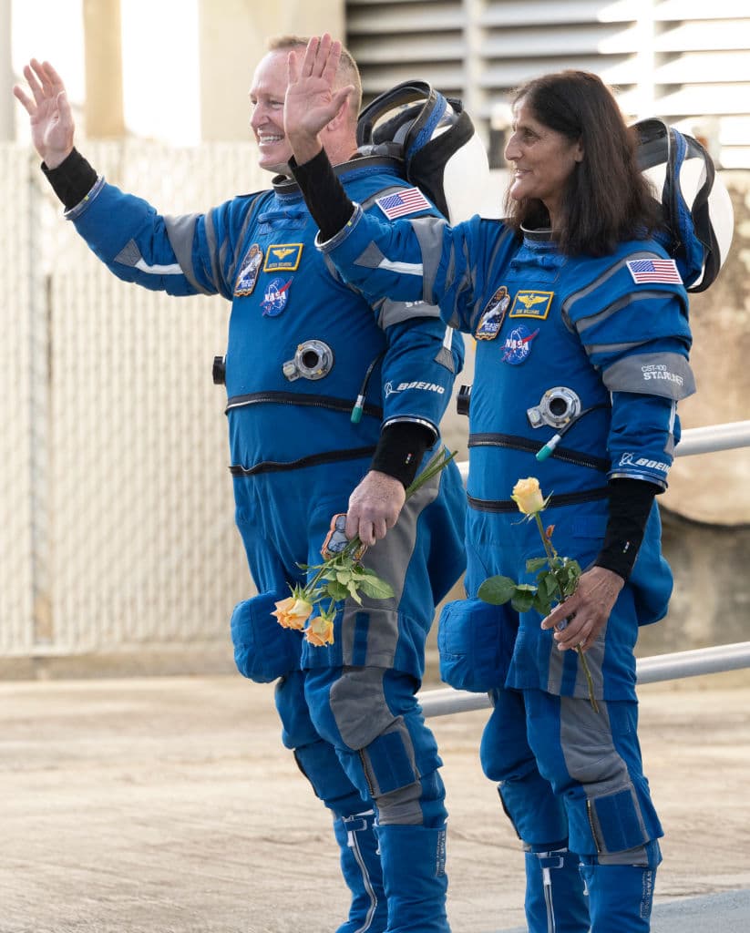 Los astronautas elegidos para esta misión, la primera de Starliner con tripulación,son muy experimentados. Boeing intentará una vez más lanzar a los astronautas a bordo de una cápsula Starliner con destino a la Estación Espacial Internacional.