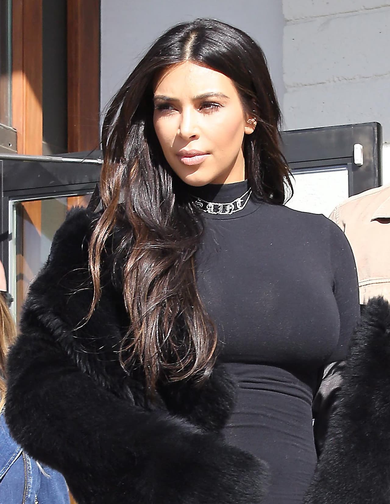 ¡Ya pareces retrato, Kim!