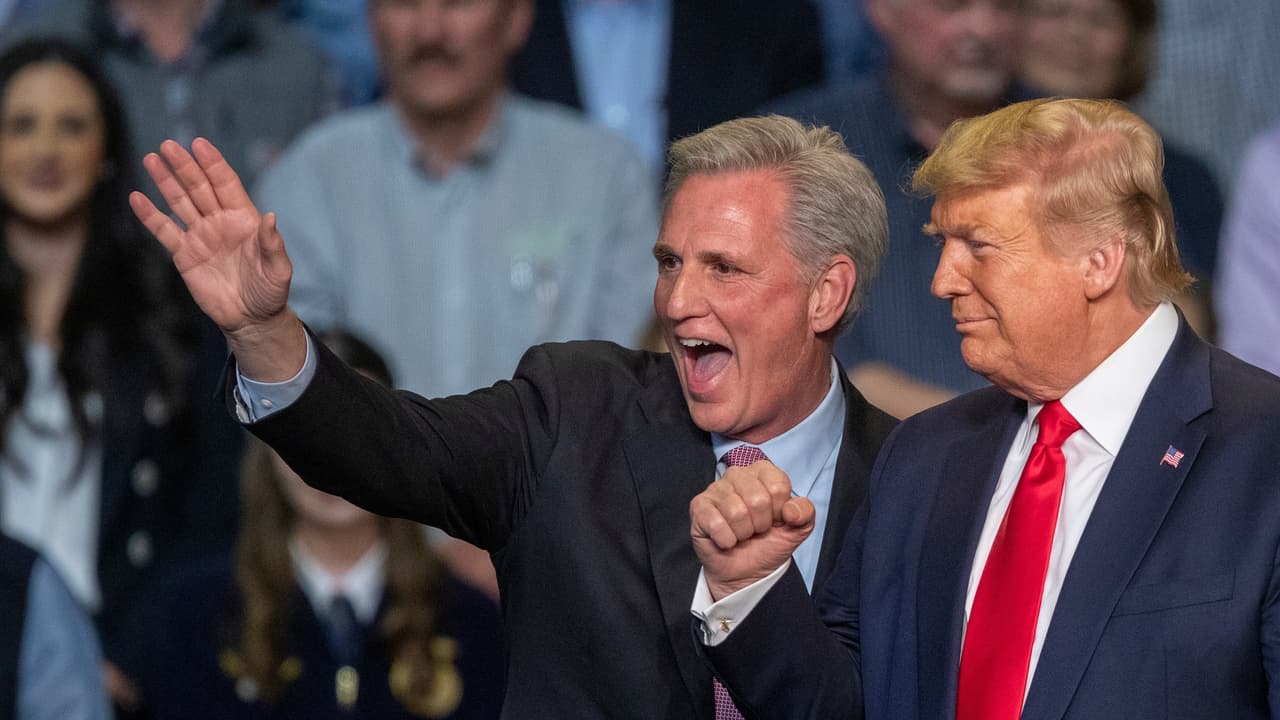 Kevin McCarthy ha sido uno de los aliados políticos más cercanos de Trump en el congreso.