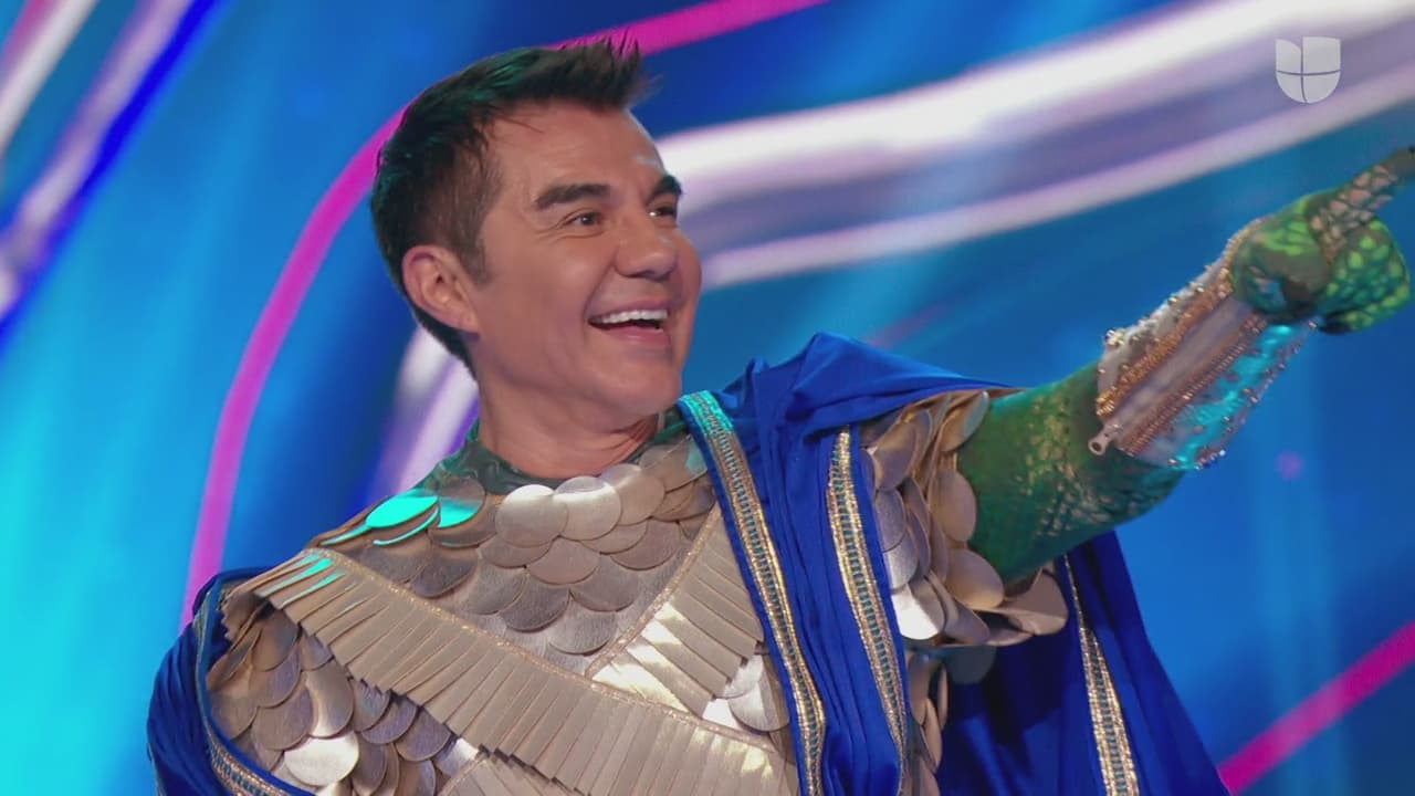 Llegó el momento del grito ¡Fuera Máscara! y así fue como se descubrió a Adrián Uribe detrás del personaje de Rey Egipcio. Luego de este destape, el exconductor de ¿Quién Es La Máscara? regresó al panel de los investigadores para la segunda parte del show.