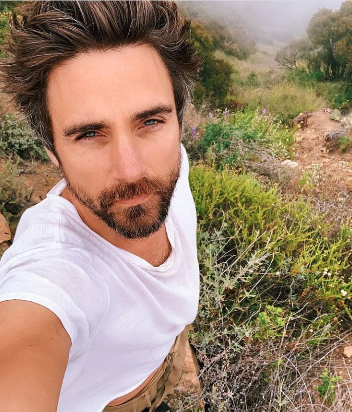 No es la primera ocasión en que él publica en su cuenta fotos de ella con mensajes en que, sin mencionarla, deja ver cuán relevante es para él. 
<br>