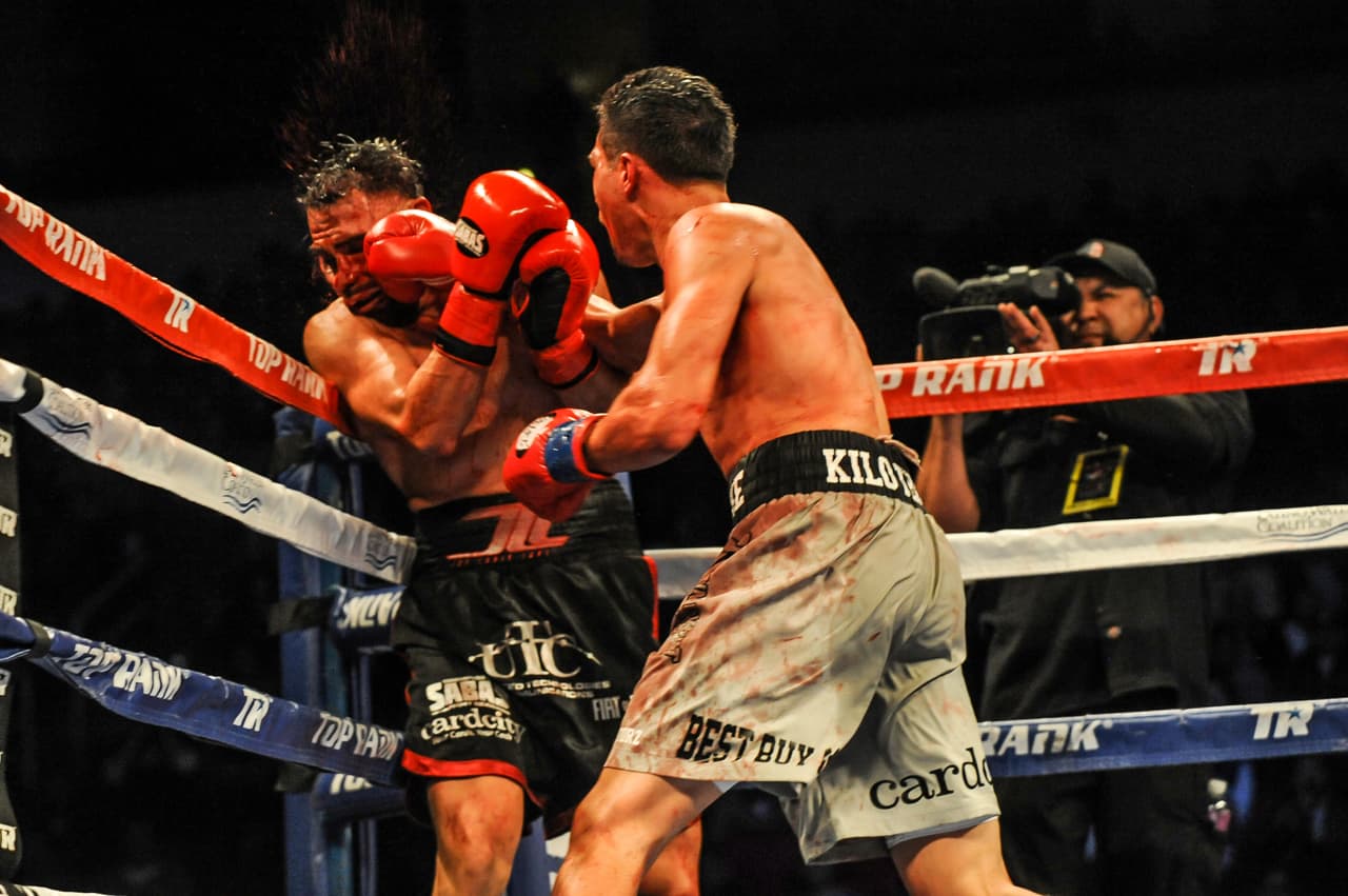 Solo Boxeo en Fresno con las peleas del año.