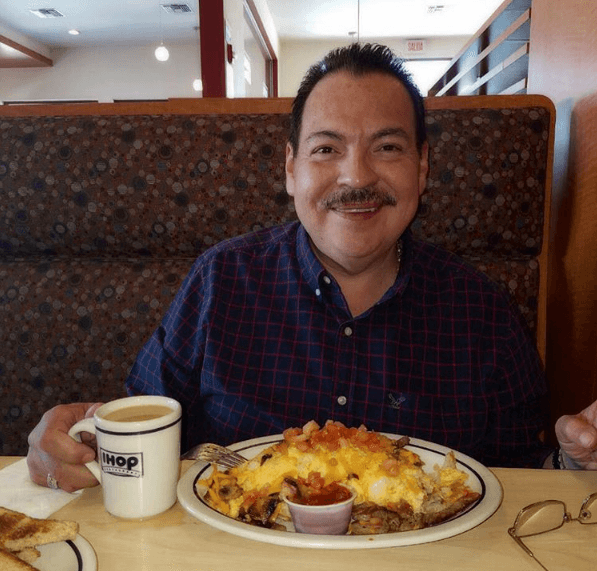 Originario de Mazatlán, Sinaloa, Julio Preciado nació el 1 de diciembre de 1966.