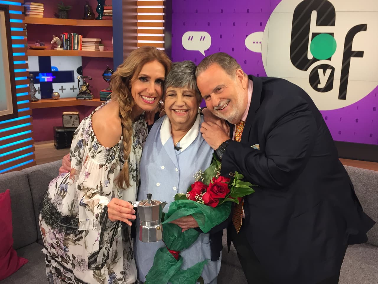 ¡Te queremos Martica! Gracias por tanto en estos 29 años en Univision