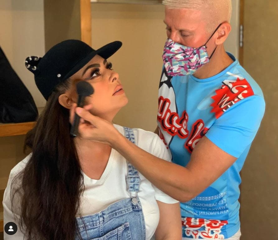 "'Quiero que seas la siguiente en incursionar en Hollywood'", le pidió el director.
<br>