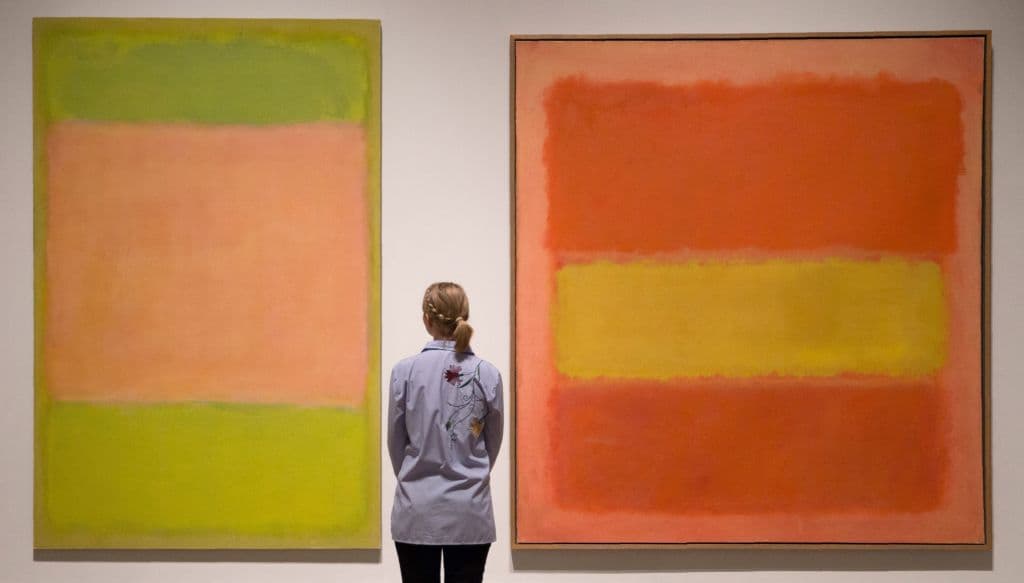 Como lo ha demostrado la historia, una sola pintura puede valer millones de dólares, más si se trata de un reconocido artista con un estilo especial. Esto fue lo que pasó con una obra del artista 
<b>Mark Rothko.</b>