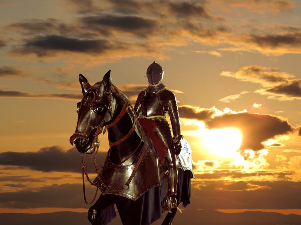 Hay muchas supersticiones asociadas al eclipse, producto del desconocimiento. Inclusive, en tiempos pasados, los gobernantes de países sin información aprovechaban los eclipses para aterrorizar a sus súbditos haciéndoles creer que “habían ofendido a los dioses y el Sol más nunca iba a brillar si no les obedecían ciegamente”.
<br>