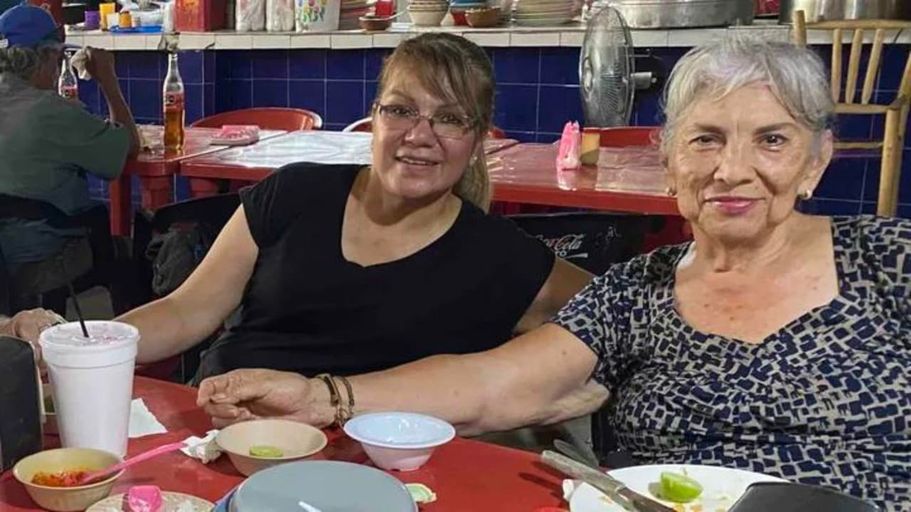 Dos hermanas en San Antonio mueren en un accidente cuando regresaban de sus vacaciones en México
