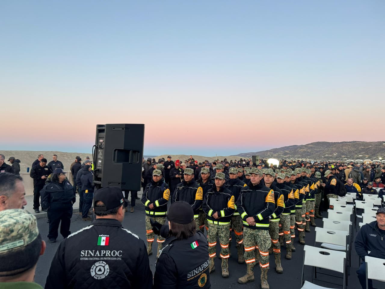 <b>Base de operaciones</b>
<br>El Puesto de Comando en Noble Creek Regional Park se estableció como centro estratégico de monitoreo y logística.