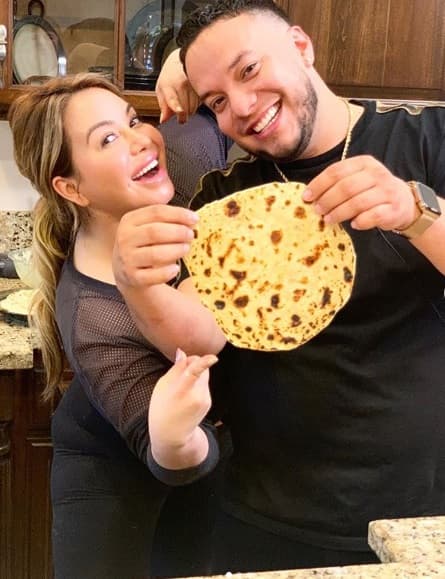 Recordemos que hace algunos días,
<b>Lorenzo</b> habló con El Gordo y La Flaca y contó que a
<b>Chiquis</b> no le gustaba la idea de que él volviera al mundo musical.