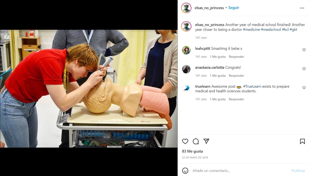 Elsa deberá regresar a Londres para continuar con su labor médica.