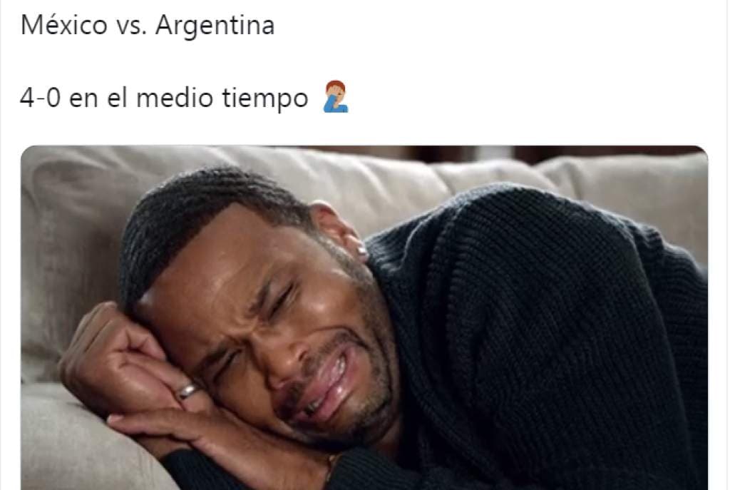 Argentina golea a México hasta en los memes. El Tri no metió ni las manos.