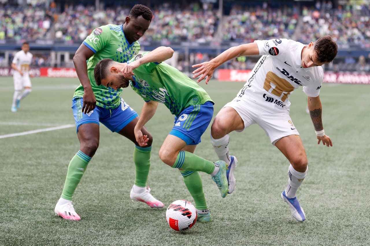 Seattle Sounders fue ampliamente superior a Pumas y se impuso con un doblete de Raúl Ruidíaz y otro tanto de Nicolás Lodeiro.
