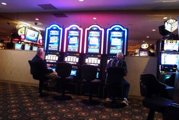 NUEVA JERSEY " El estado se coloca como la segunda entidad donde se gasta más en casinos una cifra que llega a los $3,570 millones el año pasado, aunque fue menor en 9.4% comparado con 2009.