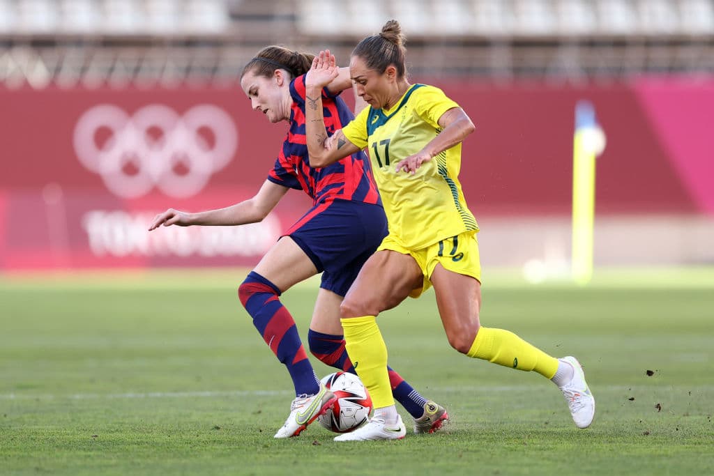 Estados Unidos luchó hasta el final y se lleva el bronce ante la escuadra de Australia 4-3. De la mano de Megan Rapinoe, quien anotó doblete, y de Carli Lloyd, quien también sumó dos tantos, logran subir al podio en los Juegos Olímpicos de Tokyo 2020. Alex Morgan salió lesionada del encuentro.