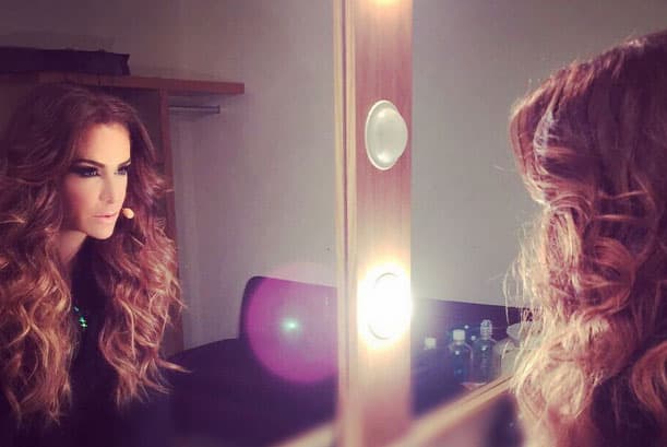 "El Bombón Asesino" está hecha una delicia y lista para acelerar corazones en Premios Juventud.