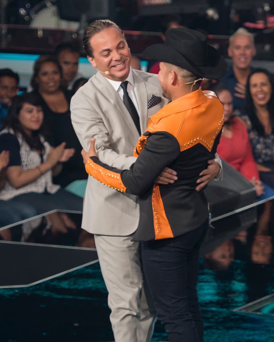 No todo es estrés y tensión en Me Pongo de Pie, a veces tanto jueces, capitanes, familias y conductoras se divierten bromeando o tomándose fotos. Todo esto pasó en el detrás de cámaras del cuarto show.