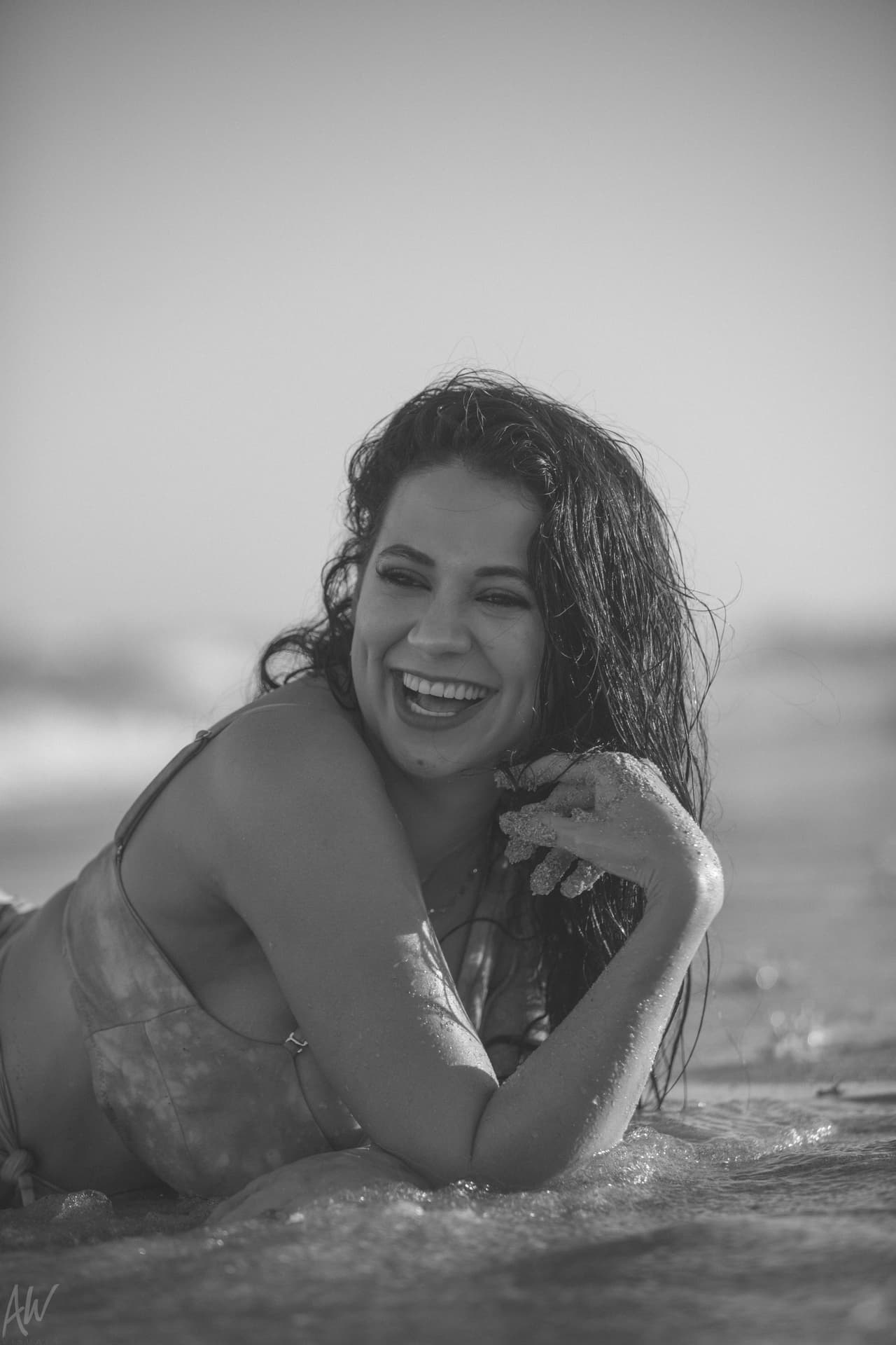 <b>Carla</b> es muy feliz compartiendo con sus compañeros de cabina.