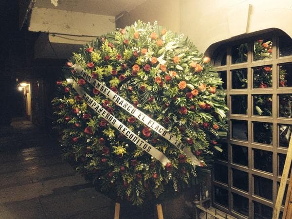 Luis Fernando fue despedido entre amigos y familiares y sus restos descansan en su tierra Tamazula, informó Luis Ángel Franco a través de su cuenta Twitter.