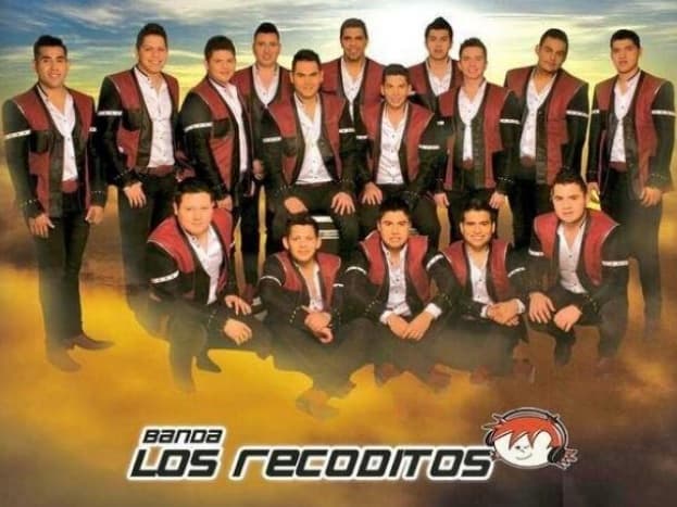 El periódico mexicano El Debate reportó que el vehículo en el que viajaba el músico perdió el control, y en segundos llegó la tragedia.