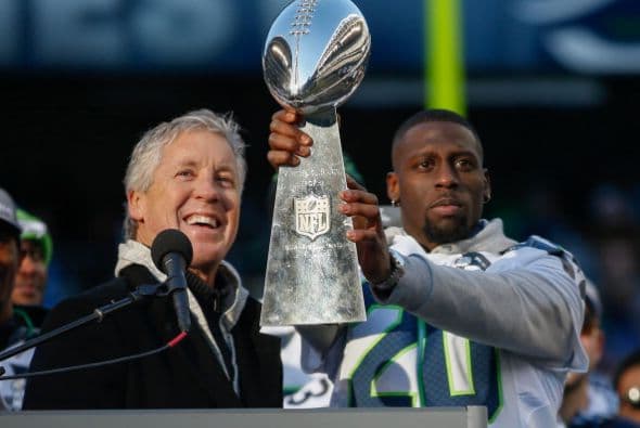 6. SUPER BOWL. Un evento en el que también ganan los patrocinadores, se disputan 11 millones de dólares que se lleva el equipo ganador; les toca de unos 172 mil dólares por jugador.