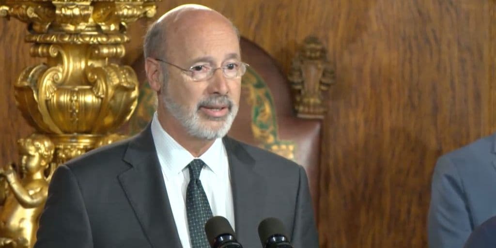 Gobernador Wolf anuncia plan para combatir asbesto, plomo y moho en instalaciones escolares