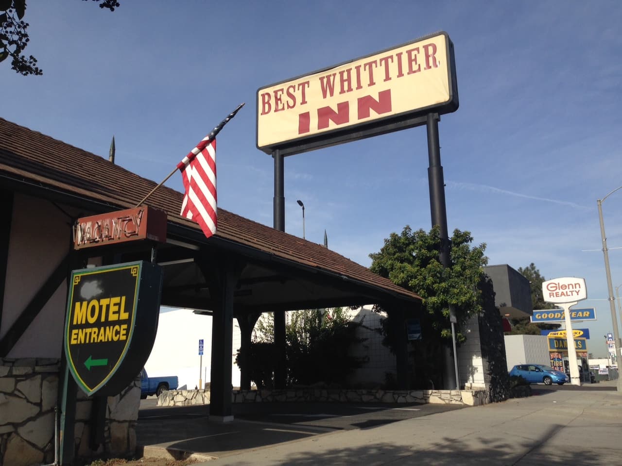El motel, ubicado en el bulevar Whittier, tiene mala reputación.
